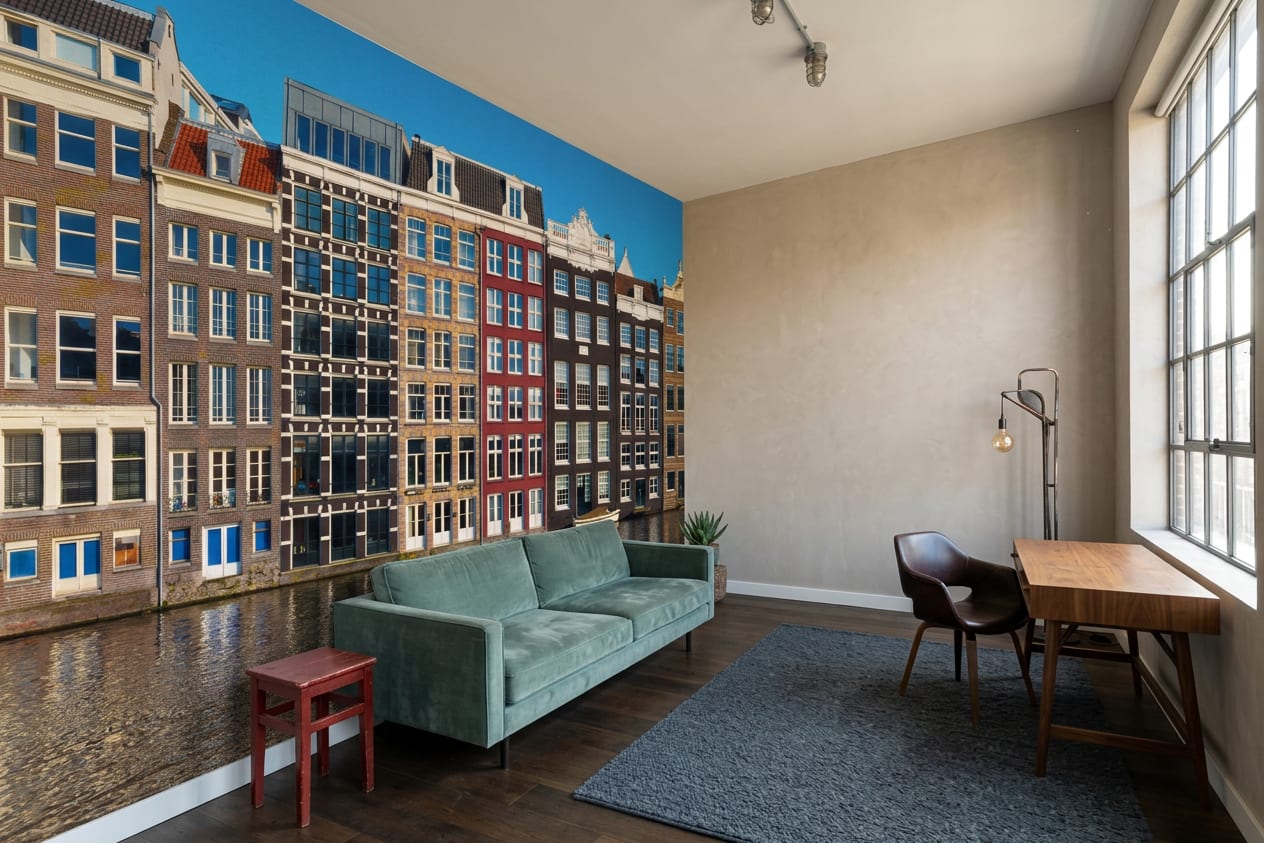amsterdam behang grachtenpand woonkamer helderblauw